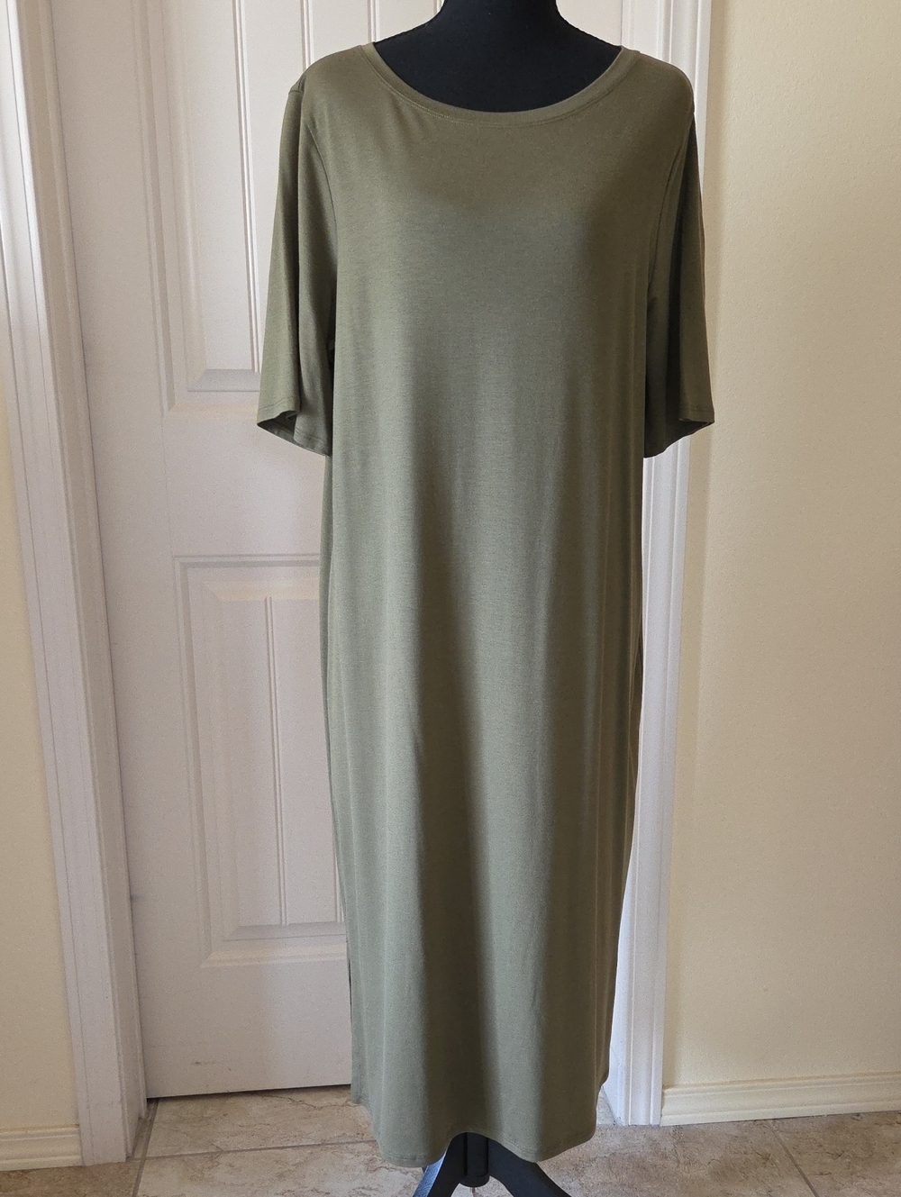 Eileen Fisher System Fine Jersey Easy Maxi Dress, Olive Green,  Size M NWOT